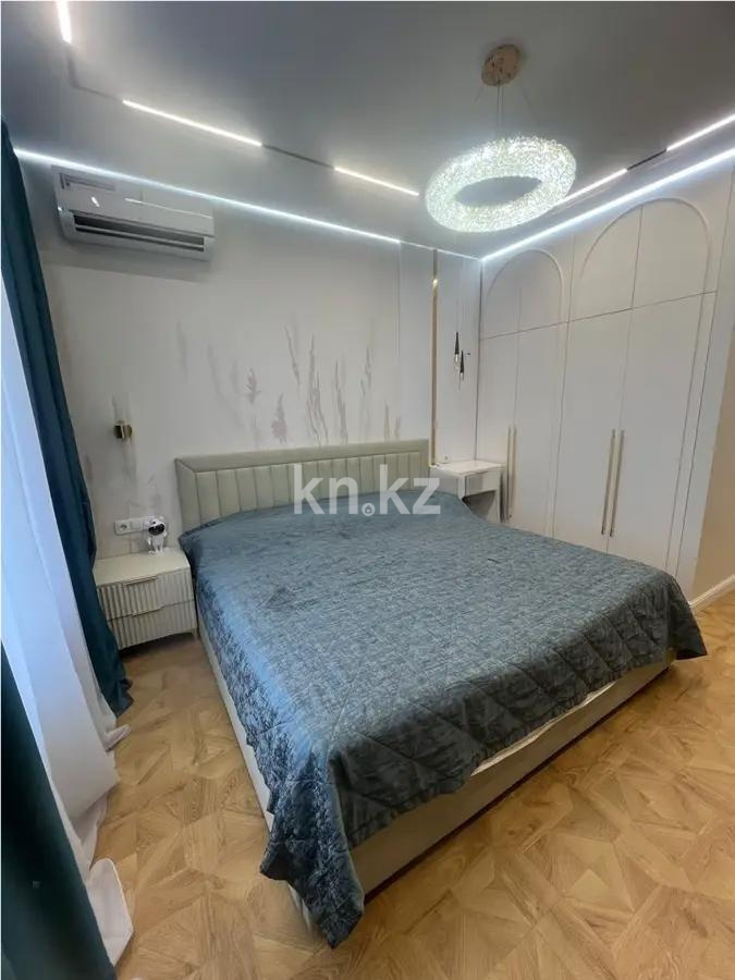 Продажа 4-комнатной квартиры, 115 м², ул. Сатпаева, дом  90/56 в Алматы