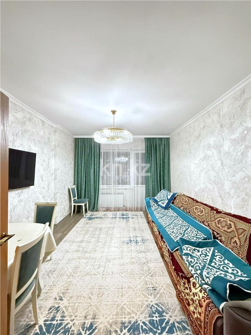 Продажа 3-комнатной квартиры, 92 м², пр. Шахтеров в Караганде