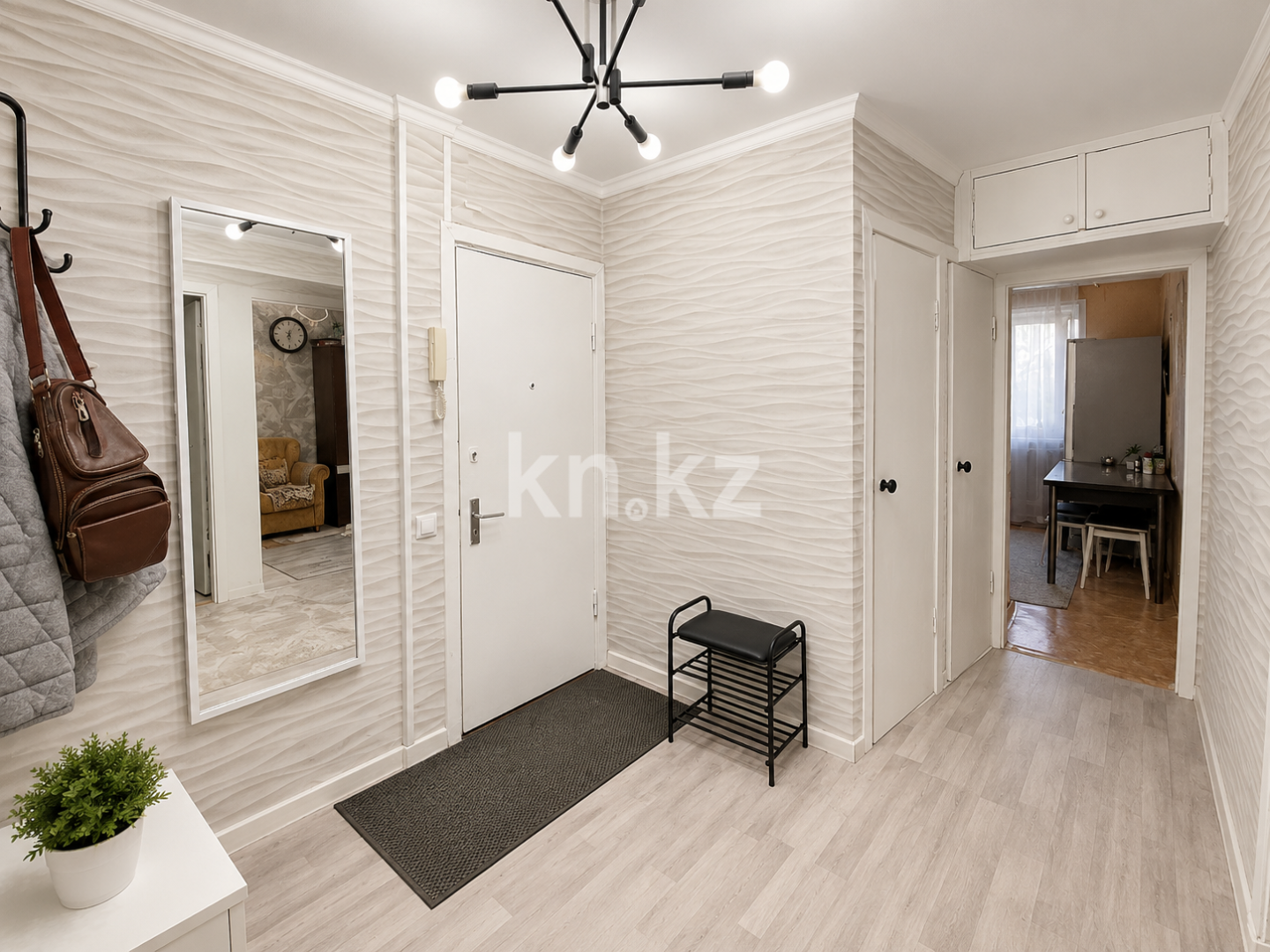 Продажа 3-комнатной квартиры, 61 м² в Караганде - фото 9