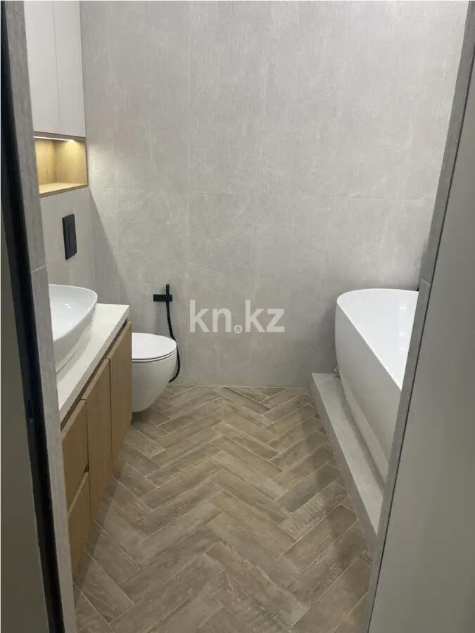 Продажа 3-комнатной квартиры, 92.3 м² в Астане - фото 5