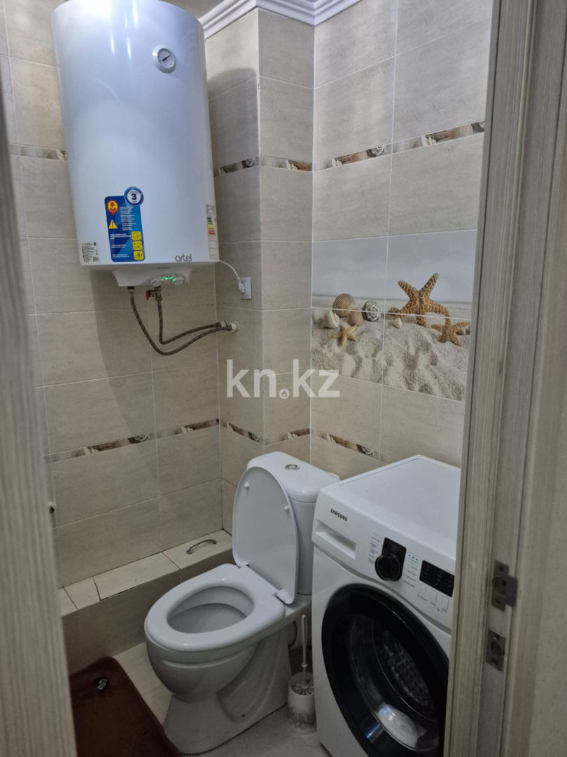 Продажа 2-комнатной квартиры, 48 м², мкр-н 23, дом  15 в Караганде - фото 9