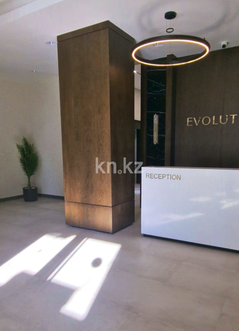 Продажа 4-комнатной квартиры, 95 м², пр. Туран, дом  39/3 - район Хан Шатра в Астане - фото 15