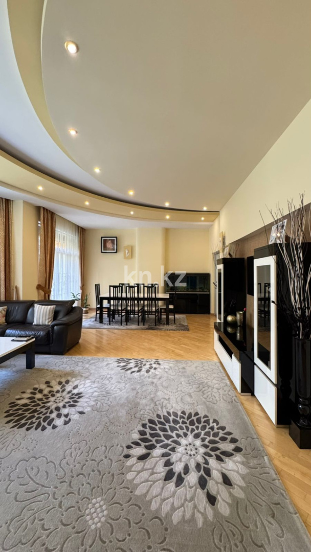 Продажа 4-комнатного дома, 360 м² в Алматы - фото 2