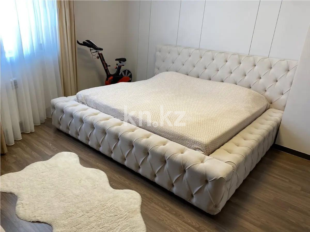 Продажа 4-комнатной квартиры, 140 м², пр. Кошкарбаева, дом  10/1 в Астане - фото 2