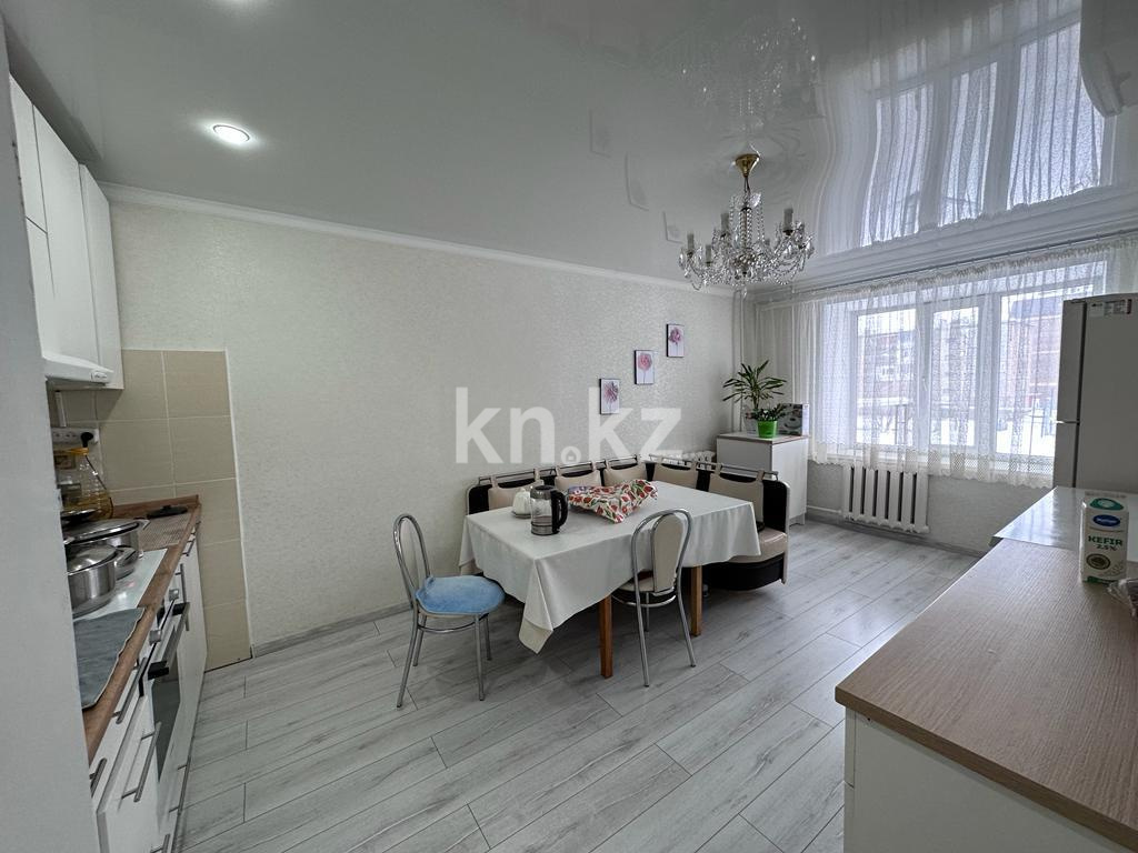 Продажа 3-комнатной квартиры, 102 м², ул. Муканова в Караганде - фото 7