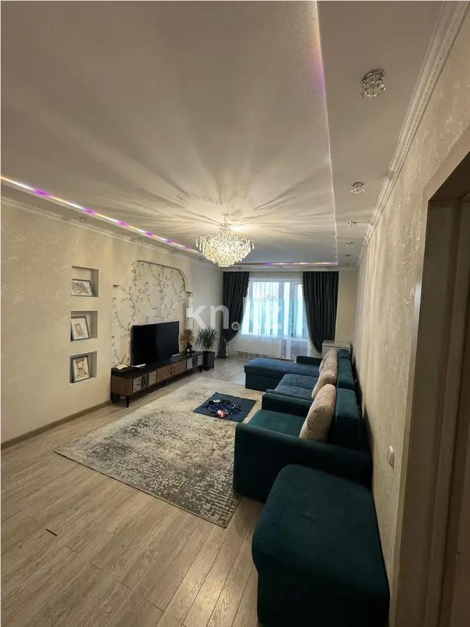 Продажа 3-комнатной квартиры, 90 м² в Караганде