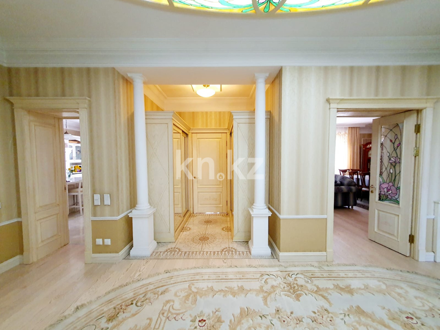 Продажа 4-комнатного дома, 426 м², ул. Сатпаева в Караганде - фото 3