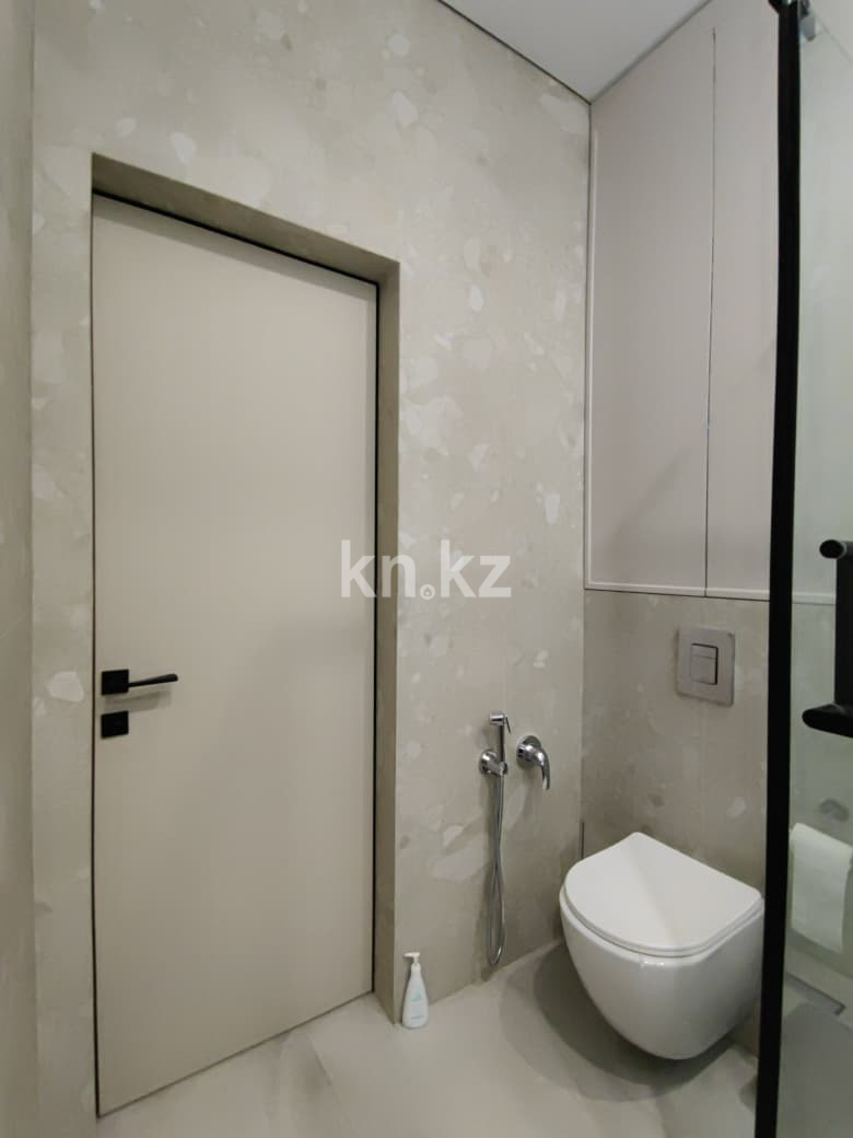 Продажа 3-комнатной квартиры, 97 м² в Караганде - фото 31