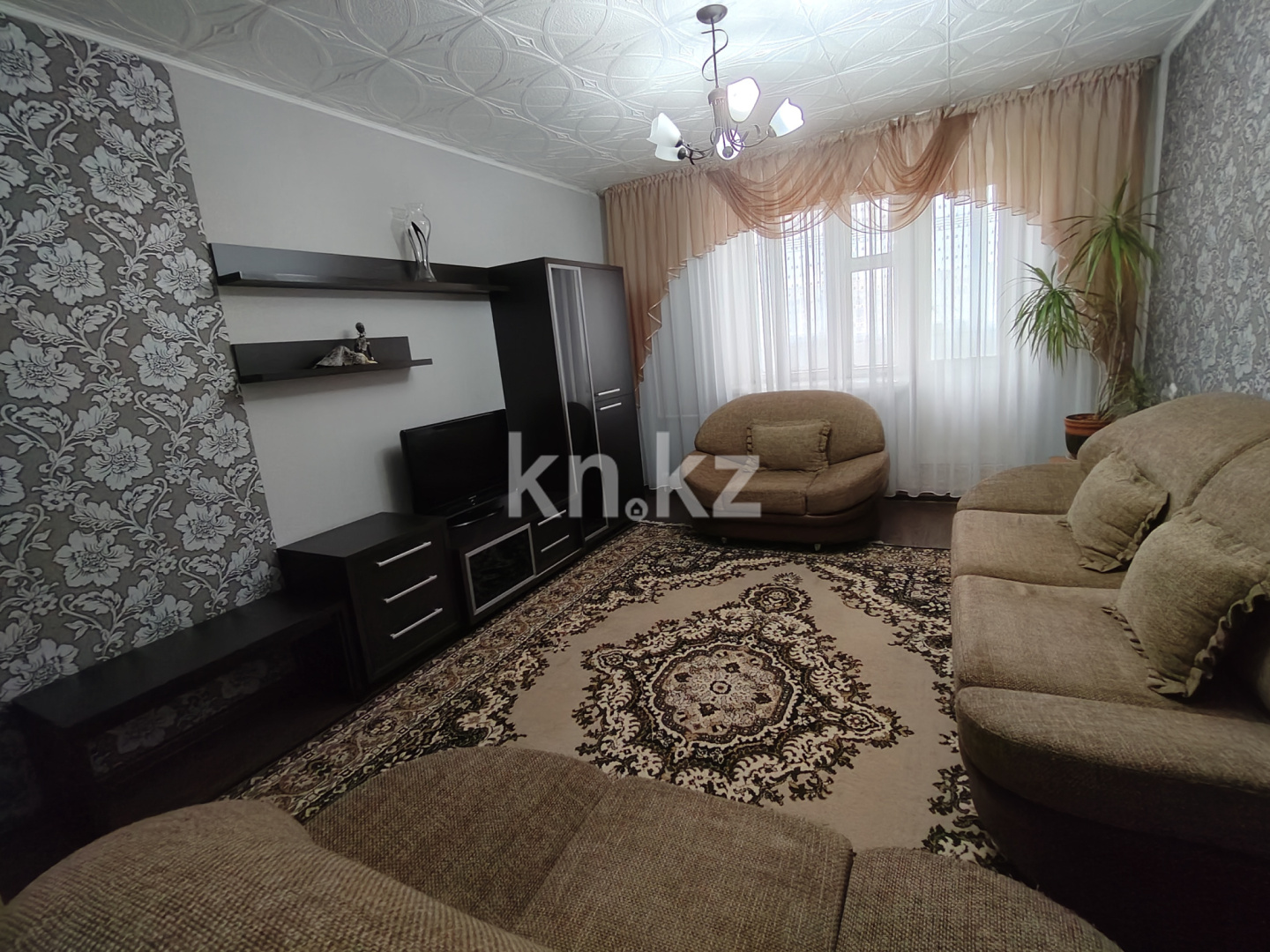 Продажа 4-комнатной квартиры, 87.6 м² в Караганде - фото 4