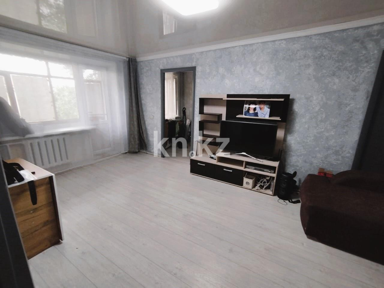 Продажа 2-комнатной квартиры, 44 м², мкр-н 16 в Караганде - фото 2