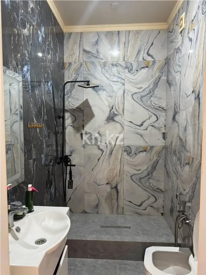 Продажа 5-комнатной квартиры, 140 м², ул. Култегин, дом  9 в Астане - фото 7