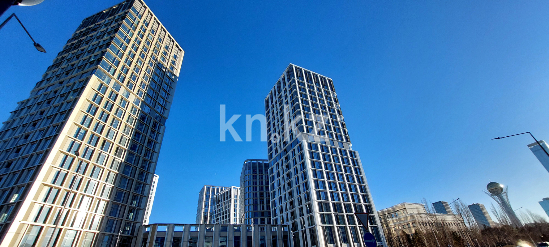Продажа 4-комнатной квартиры, 157 м² в Астане