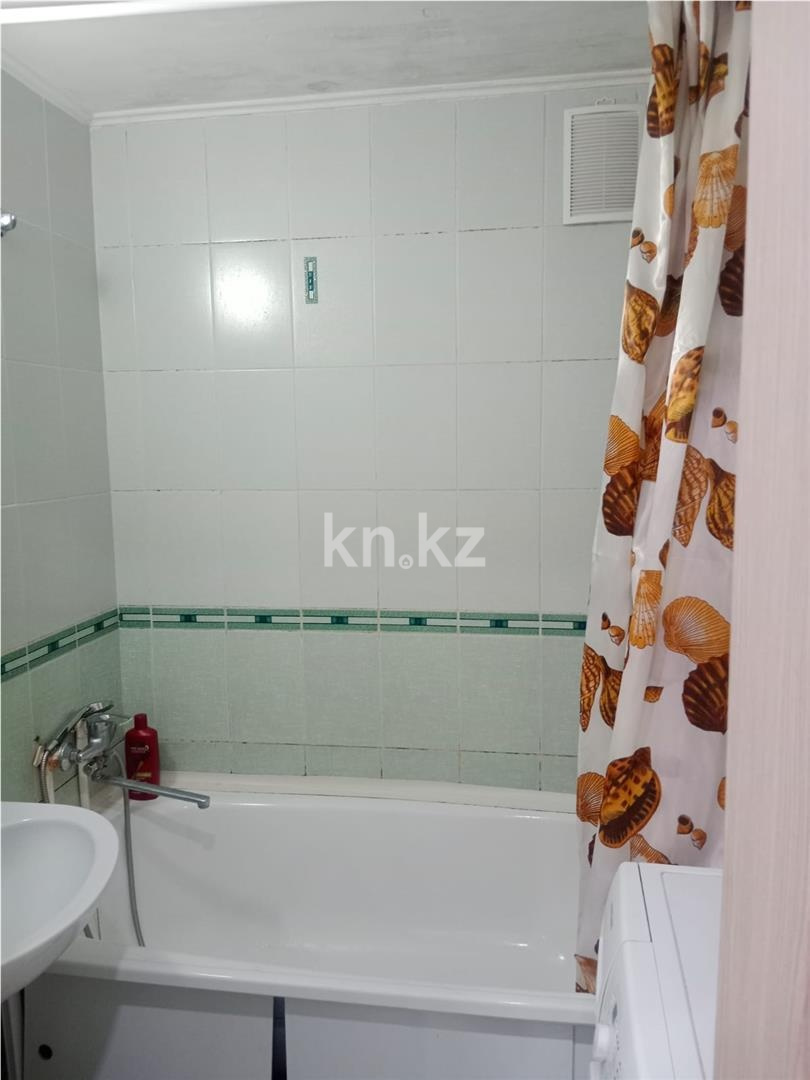 Продажа 3-комнатной квартиры, 64 м² в Караганде - фото 11