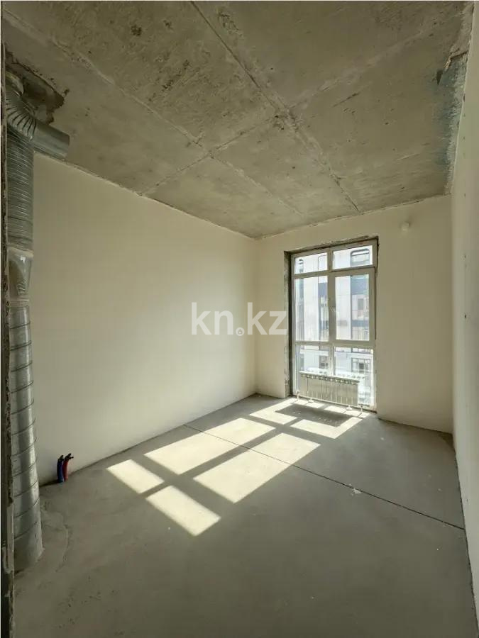 Продажа 3-комнатной квартиры, 63 м², ул. Жандосова, дом  108/1 в Алматы - фото 2