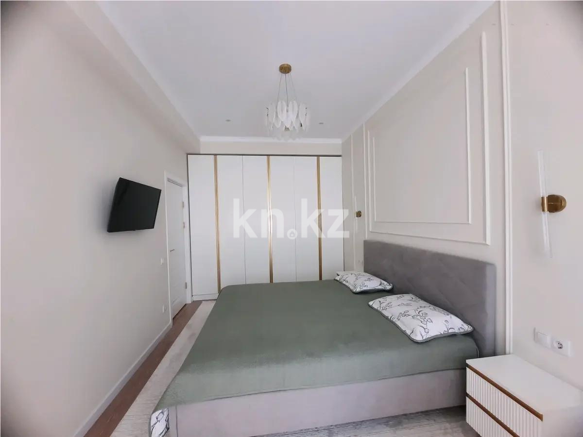 Продажа 3-комнатной квартиры, 64 м², пр. Абая, дом  164/5 в Алматы - фото 2