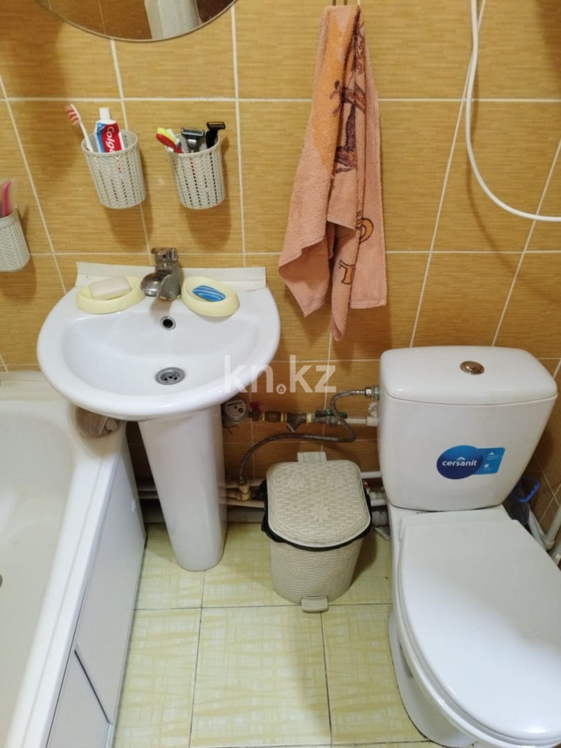 Продажа 1-комнатной квартиры, 32 м², ул. Западная, дом  93 в Караганде - фото 32