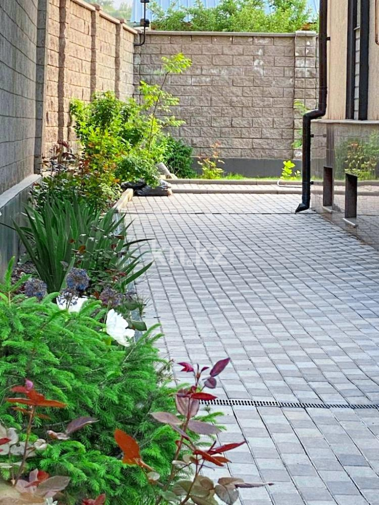 Продажа 9-комнатного дома, 460 м², ул. Игишева в Алматы - фото 13