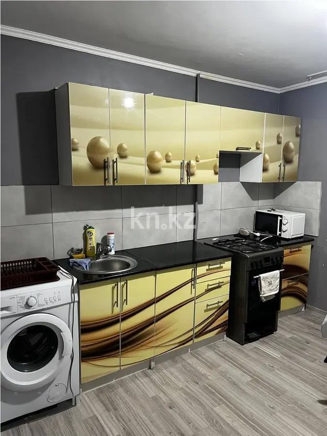 Продажа 2-комнатной квартиры, 52 м², мкр. Аксай-4, дом  103 в Алматы - фото 2