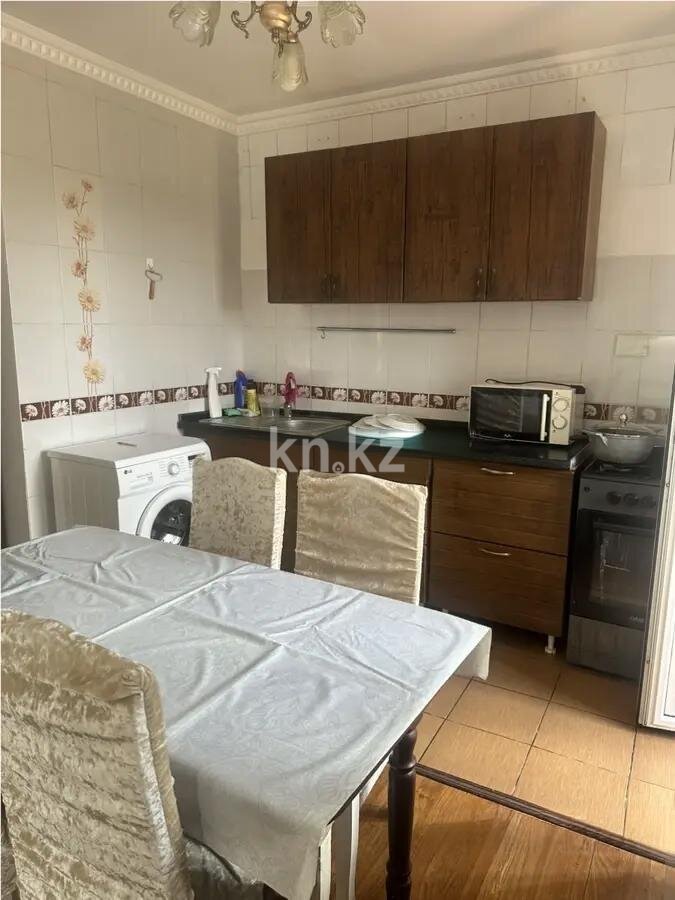 Продажа 4-комнатной квартиры, 79 м² в Алматы - фото 4