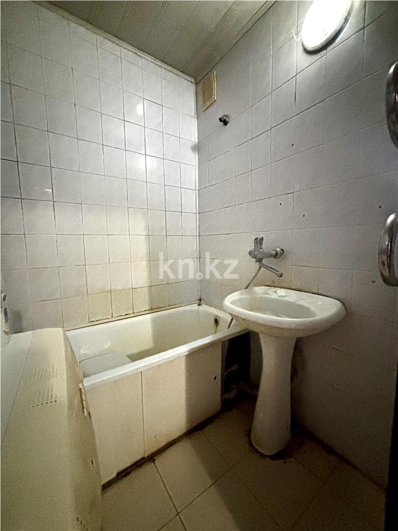 Продажа 3-комнатной квартиры, 76 м² в Караганде - фото 7