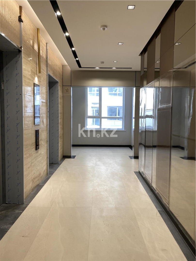 Продажа 2-комнатной квартиры, 62.4 м², ул. Райымбек батыра в Астане - фото 15