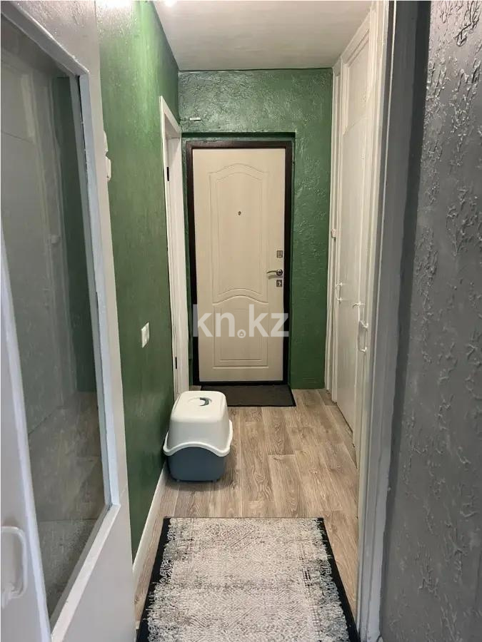 Продажа 1-комнатной квартиры, 30 м², мкр-н 16, дом  33 в Караганде - фото 5