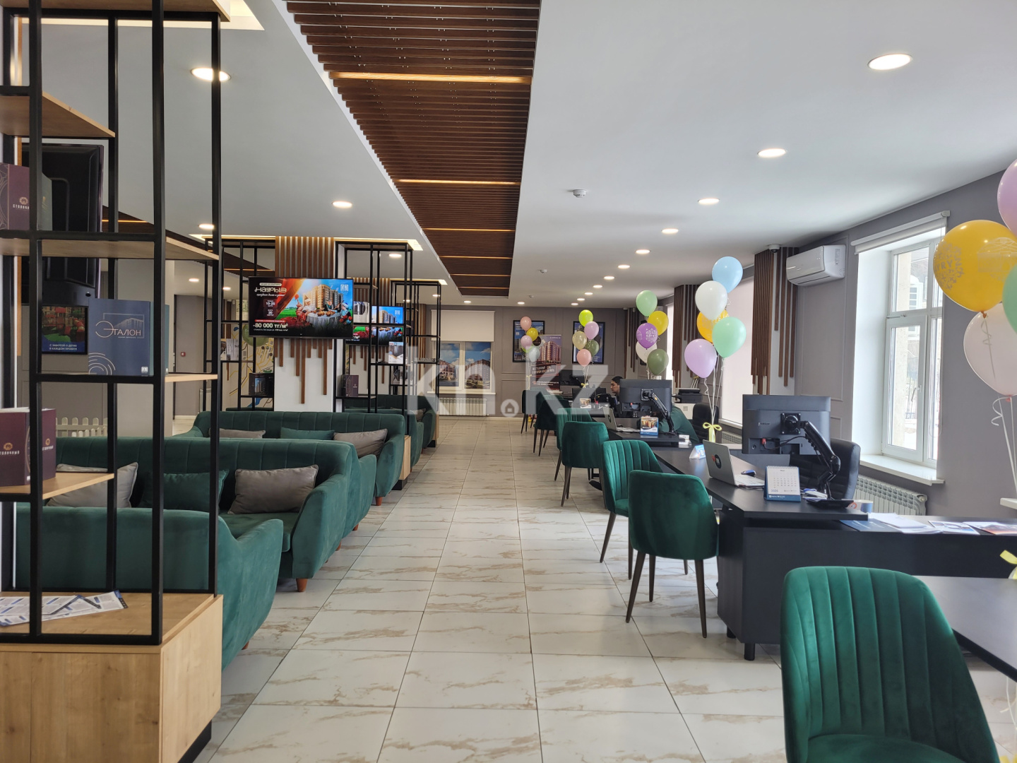 Продажа , 306 м², ул. Комиссарова в Караганде