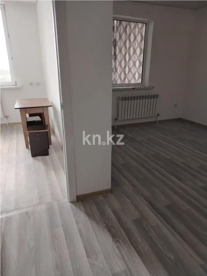 Продажа 1-комнатной квартиры, 37.8 м², ул. Бейбарыс Султан, дом  12 в Астане