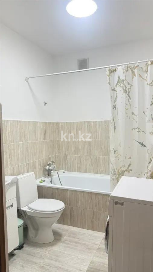 Продажа 2-комнатной квартиры, 82 м², мкр-н Думан-2, дом  23 в Алматы - фото 5