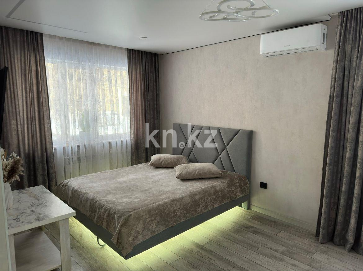 Продажа 1-комнатной квартиры, 29 м², ул. Ерубаева в Караганде