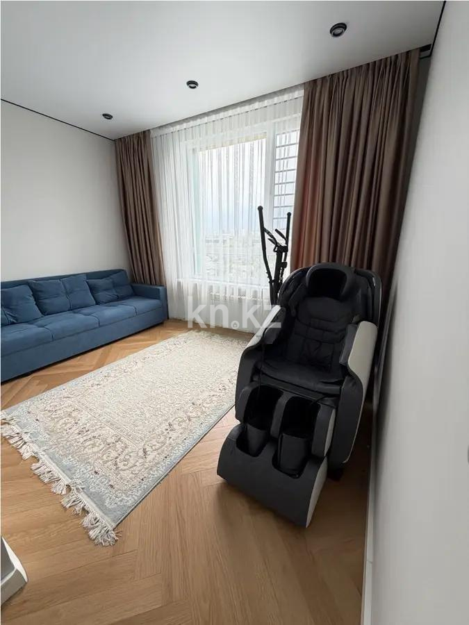 Продажа 4-комнатной квартиры, 107 м² в Алматы