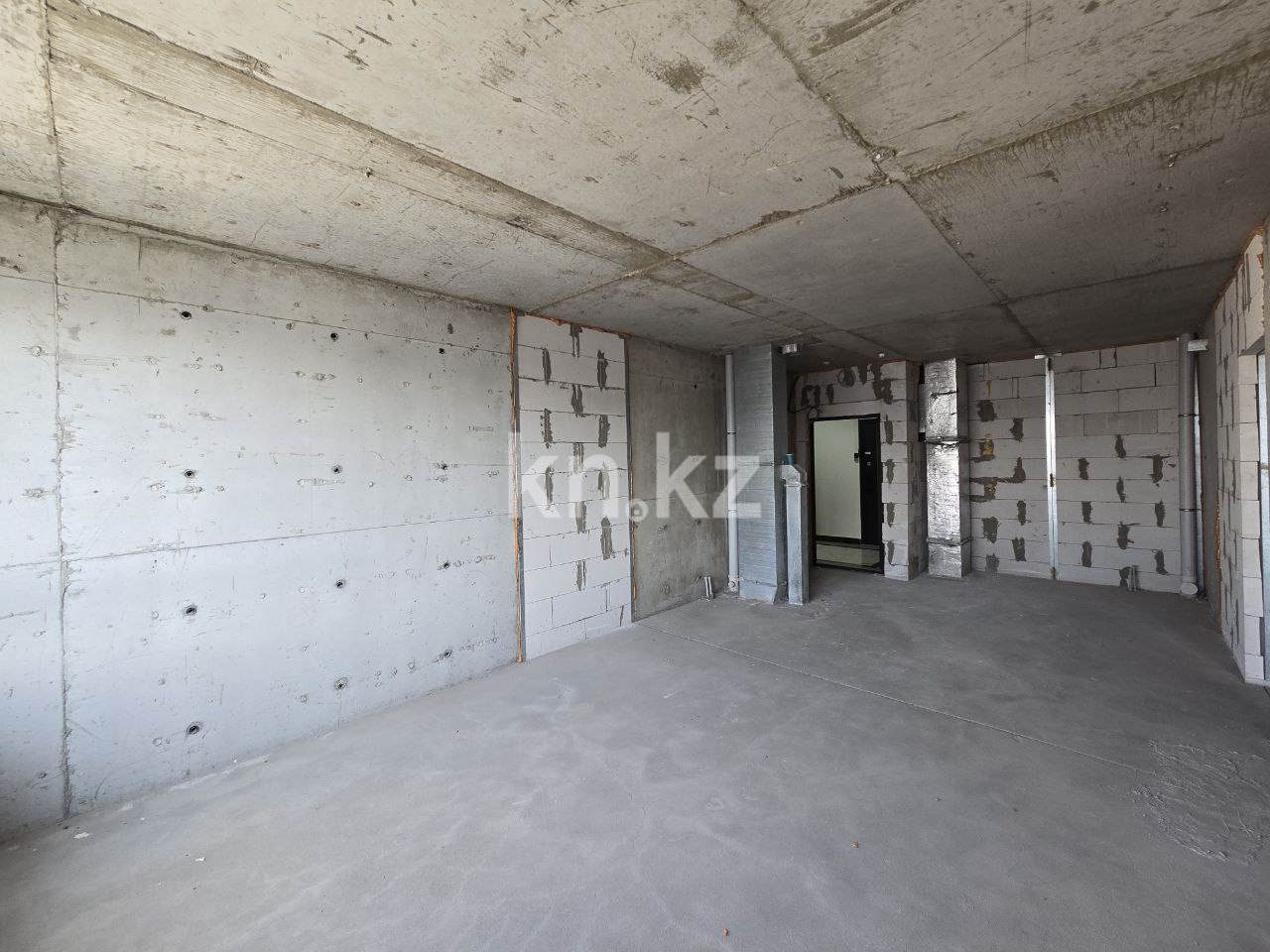 Продажа 2-комнатной квартиры, 56.2 м² в Алматы - фото 5