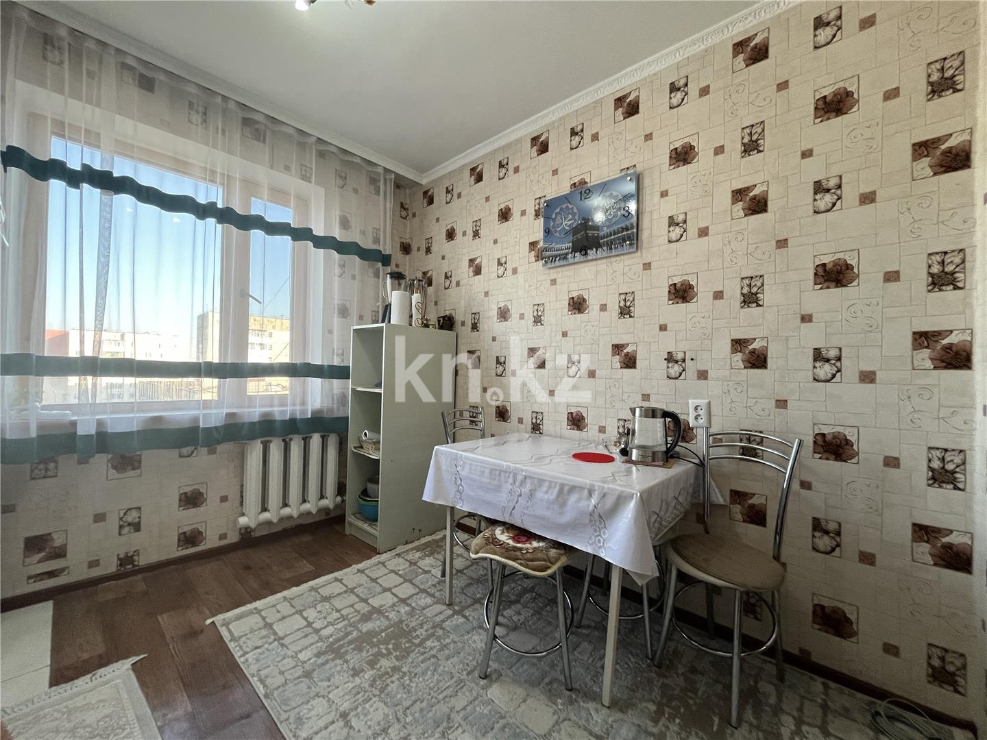 Продажа 1-комнатной квартиры, 36 м², мкр-н Голубые Пруды, дом  15 в Караганде - фото 10