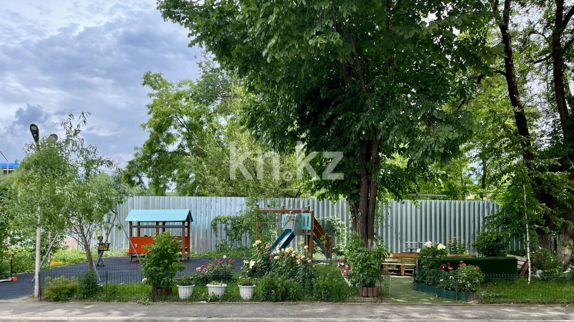 Продажа 2-комнатной квартиры, 71 м² в Алматы - фото 16