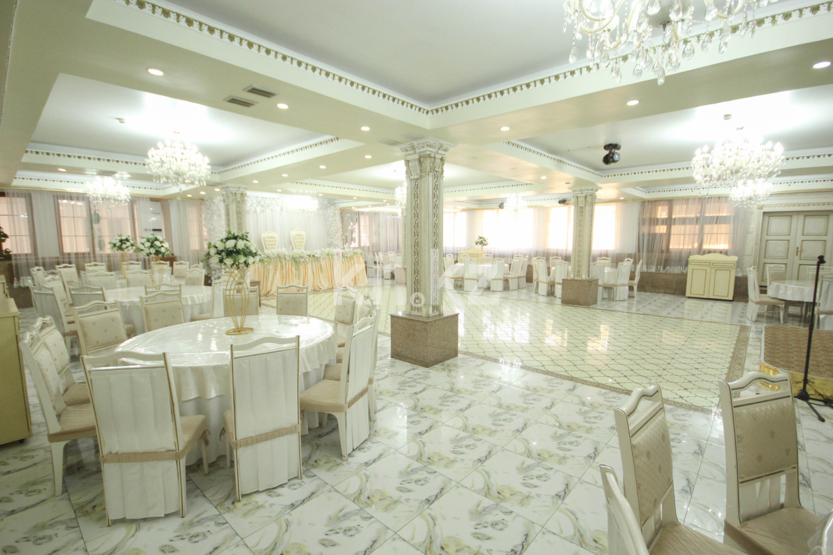 Продажа , 3000 м², пр. Дулати в Алматы