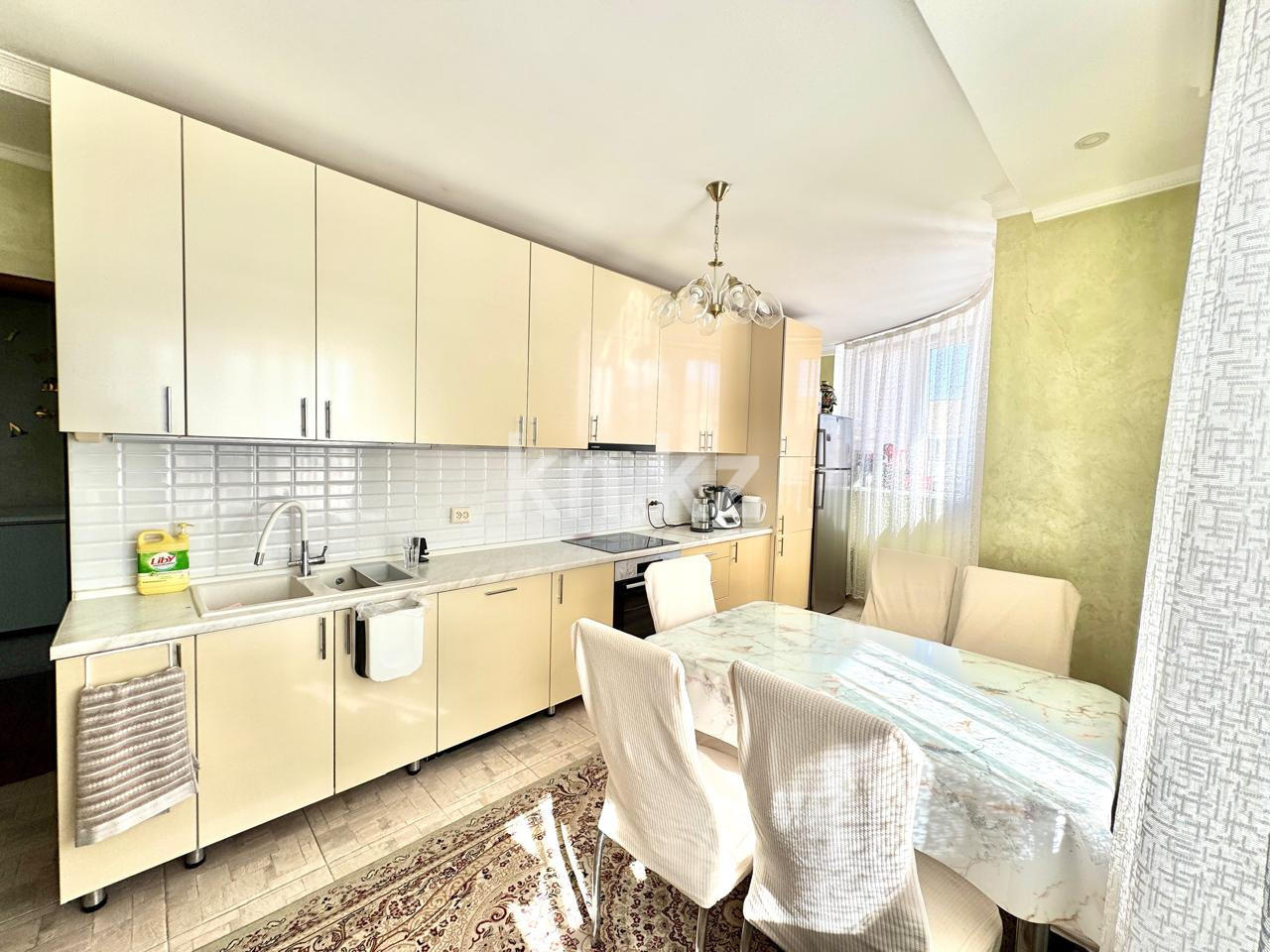 Продажа 4-комнатной квартиры, 140 м², ул. Иманбаевой, дом  7 в Астане - фото 9