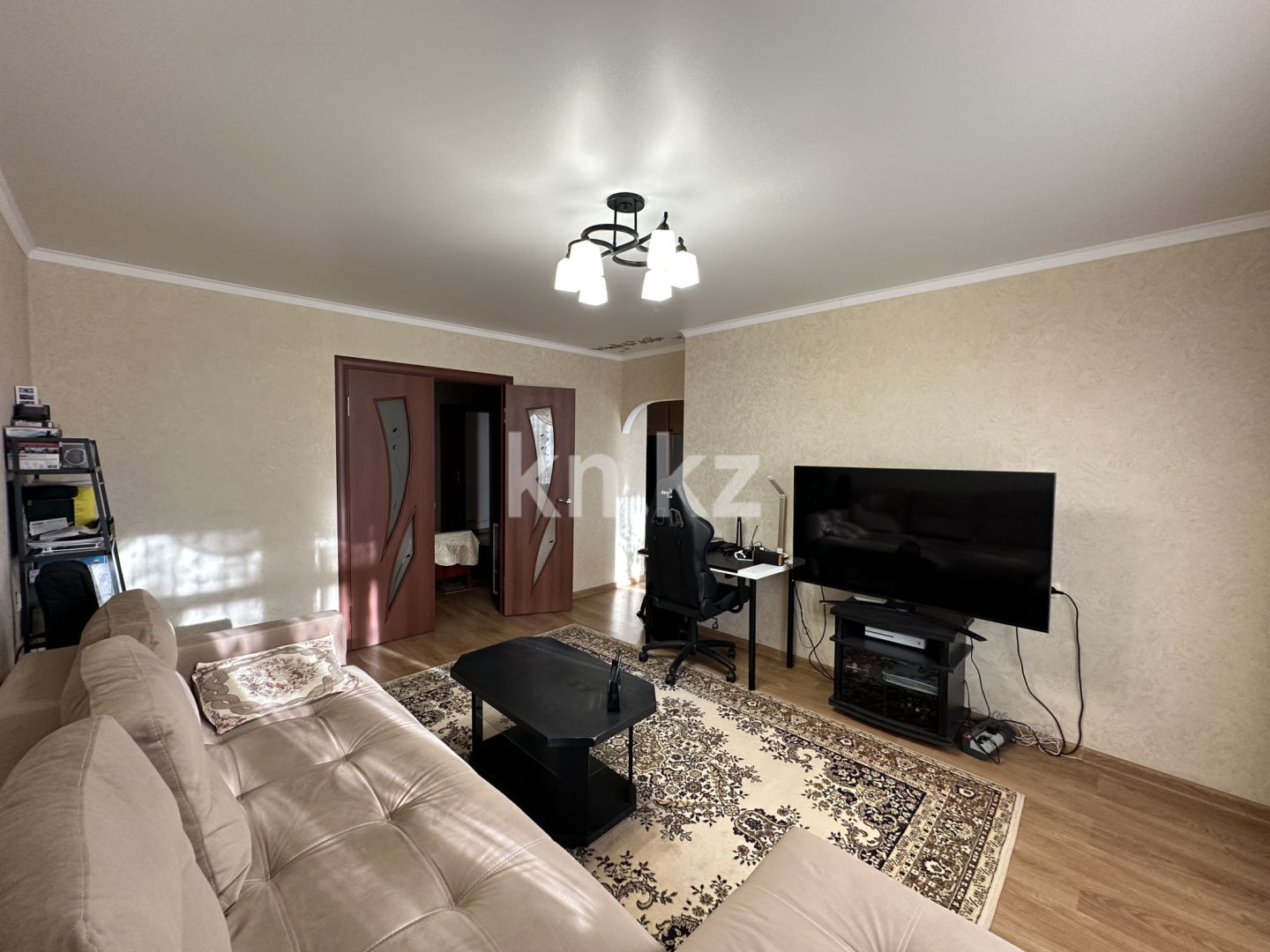 Продажа 3-комнатной квартиры, 58 м², ул. Гапеева, дом  19 в Караганде - фото 3