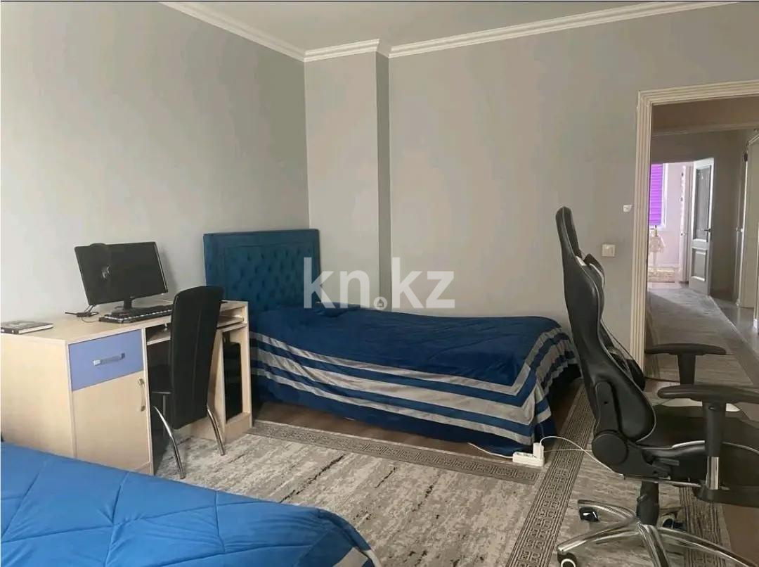 Продажа 3-комнатной квартиры, 104 м², мкр-н Аксай-1а, дом  21 в Алматы - фото 3