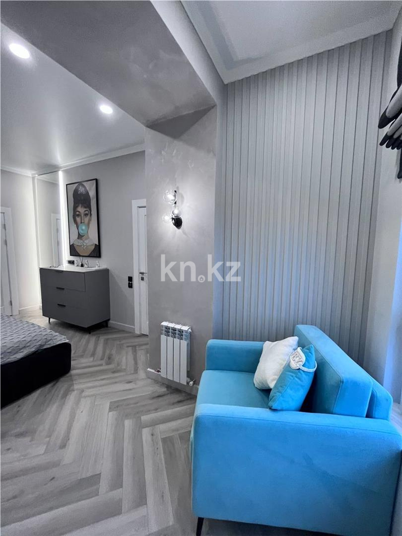 Продажа 2-комнатной квартиры, 73 м², ул. Момышулы в Караганде - фото 24