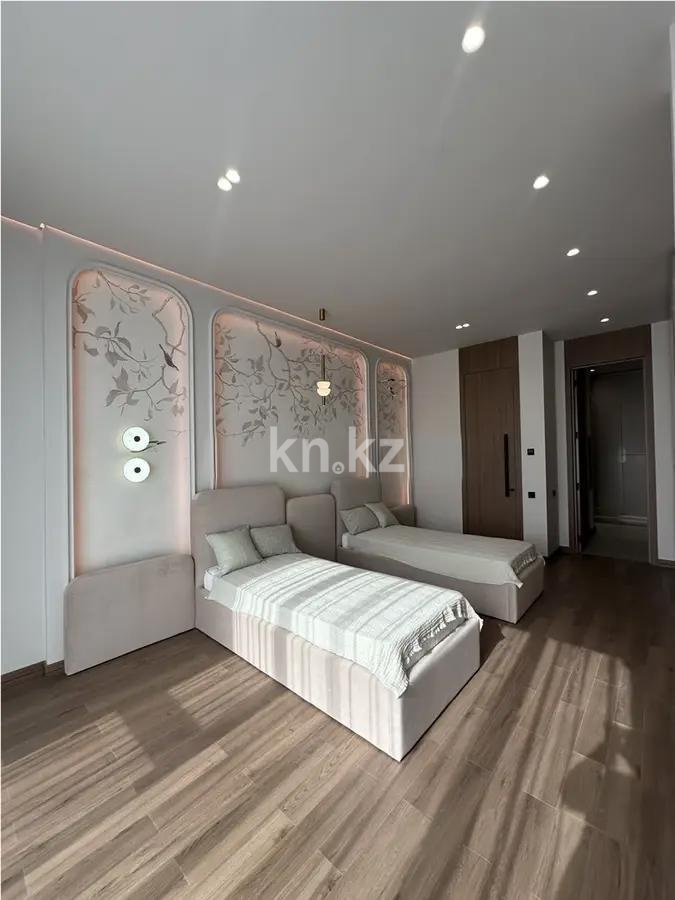 Продажа 3-комнатной квартиры, 140 м² в Алматы - фото 3