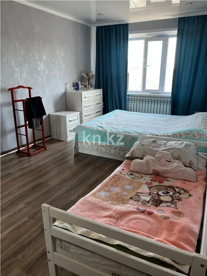 Продажа 3-комнатной квартиры, 69 м², пр. Строителей, дом  21 в Караганде - фото 2
