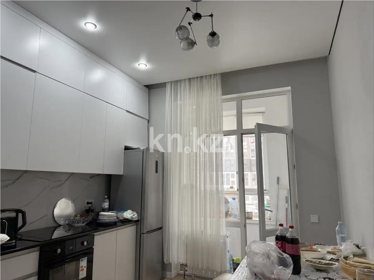 Продажа 2-комнатной квартиры, 57 м², ул. Мухамедханова, дом  12 в Астане - фото 3