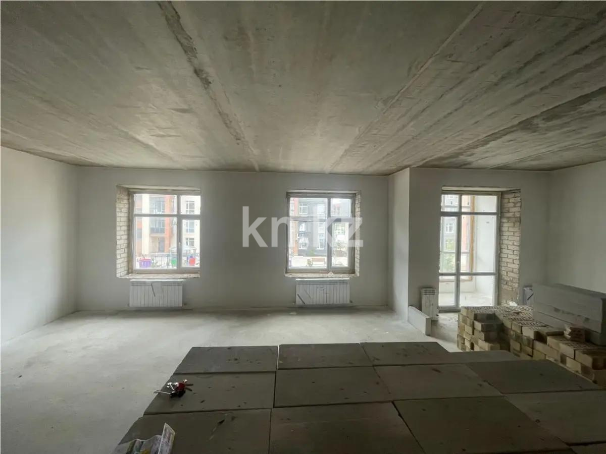 Продажа 2-комнатной квартиры, 67 м² в Караганде