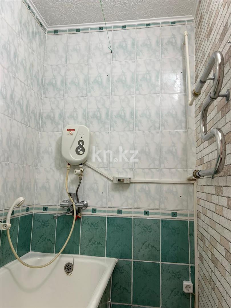 Продажа 2-комнатной квартиры, 45 м², 15 мкр. в Караганде - фото 12