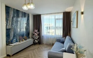 Продажа 1-комнатной квартиры, 43.1 м²