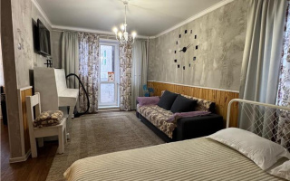 Продажа 1-комнатной квартиры, 30 м², ул. Алиханова - Продажа квартир в Караганде с фото