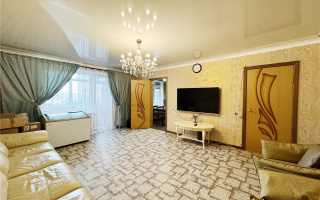Продажа 4-комнатной квартиры, 103 м², ул. 9-й мкр. - Продажа квартир в Казахстане