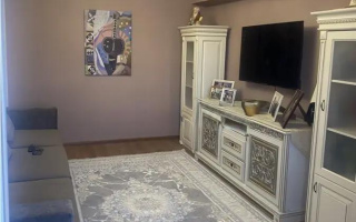 Продажа 3-комнатной квартиры, 107 м², пр. Абылай хана, дом  74 - Продажа  трехкомнатных квартир в Алматы