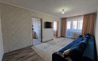 Продажа 4-комнатной квартиры, 64 м², мкр-н 16 - Продажа  четырехкомнатных квартир в Караганде с фото