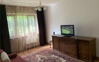 Продажа 1-комнатной квартиры, 40.3 м²